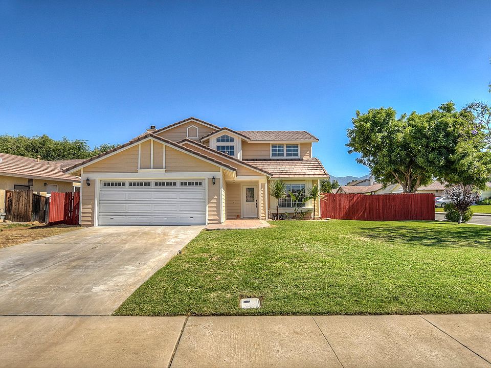1st image of 2382 W Loma Vista Dr