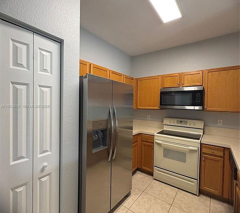 1st image of 4323 SW 132nd Way #4323