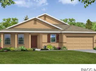 135 Pine St, Homosassa, FL 34446