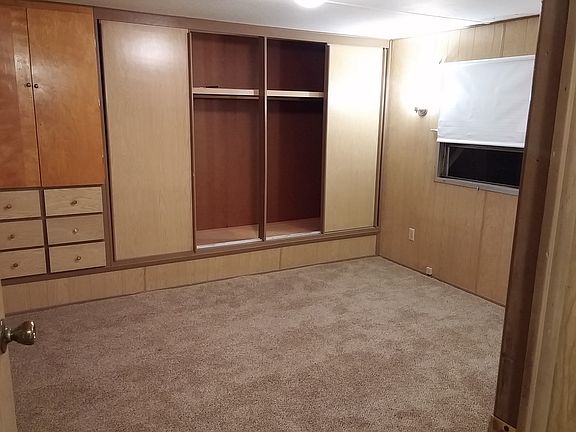 4th image of 260 N Lyon Ave Spc 55