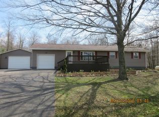 3264 W Sterling Rd, Burbank, OH 44214