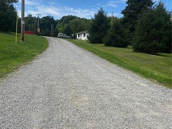 5th image of 2608 Old Route 422 E