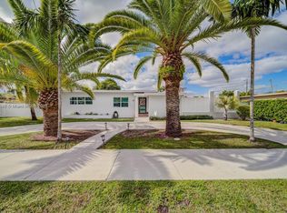 2040 SW 80th Ct, Miami, FL 33155