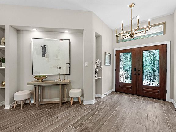 2nd image of 19332 Chateau Ridge Ct