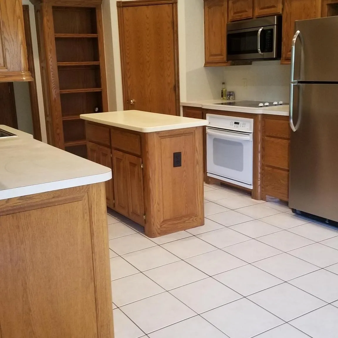 4 bed, 2177 sqft, $3,000 — Photo 3