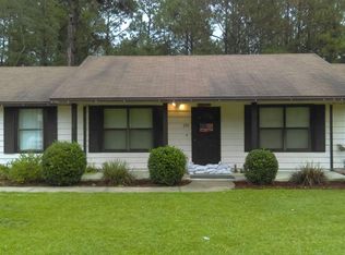 291 Owens Acres Dr, Macclenny, FL 32063