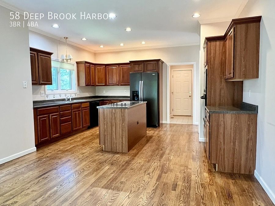 1st image of 58 Deep Brook Hbr