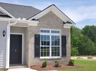 2500 B Brookville Dr, Greenville, NC 27834