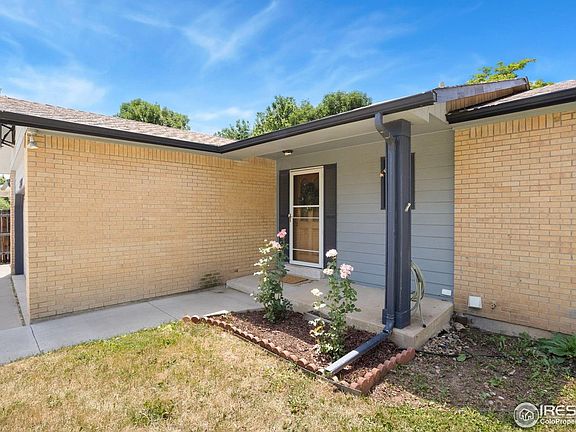 2nd image of 2813 Claremont Dr