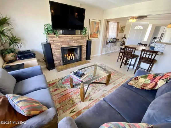 1348 E Grant Rd, Tucson, AZ 85719