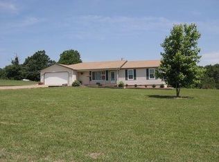 12295 Nodaway Ln, Plato, MO 65552
