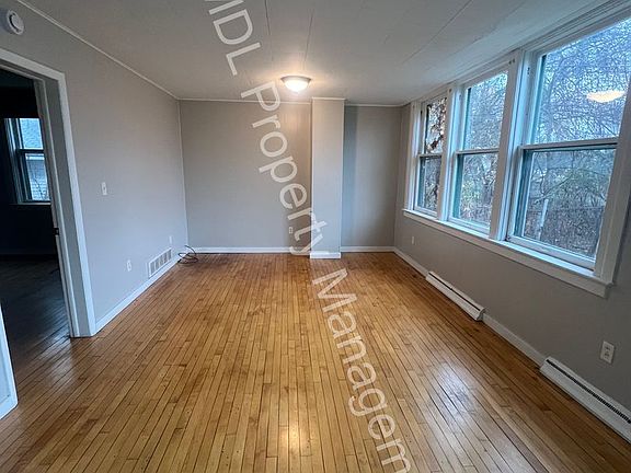 2nd image of 710 Ames St APT 3