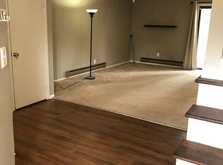 467 Lacascata, Clementon, NJ 08021