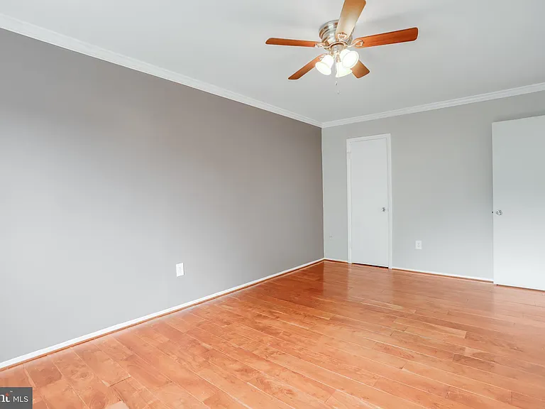 3240 S 28th St #303 — Photo 28