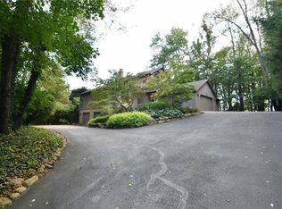 11513 Streamview Ave NW, Uniontown, OH 44685