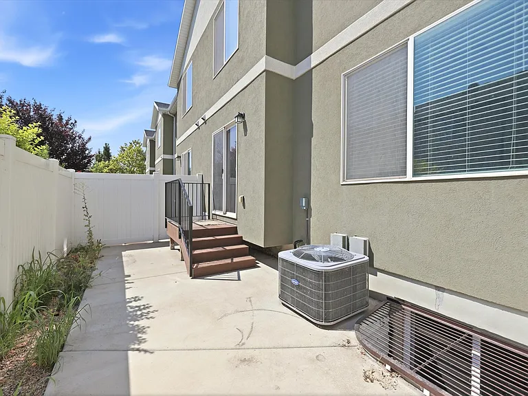 432 S Pegasus Way — Photo 23