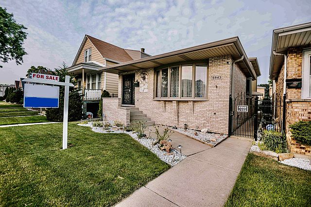 1st image of 5943 S Kolmar Ave