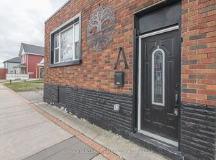 120 Main St W, Pt Colborne, ON L3K 3V2
