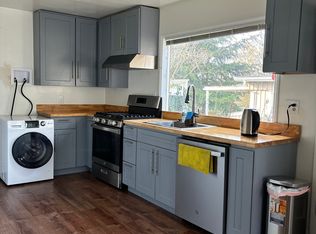 2301 NE 8th St, Renton, WA 98056