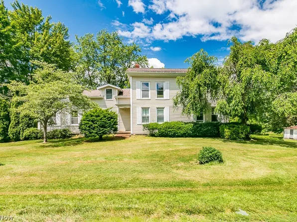 12032 Claridon Troy Rd, Chardon, OH 44024