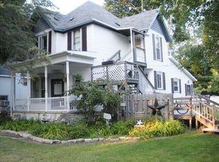 225 S Arcade St, Gladwin, MI 48624