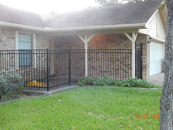 Gated front patio 2016