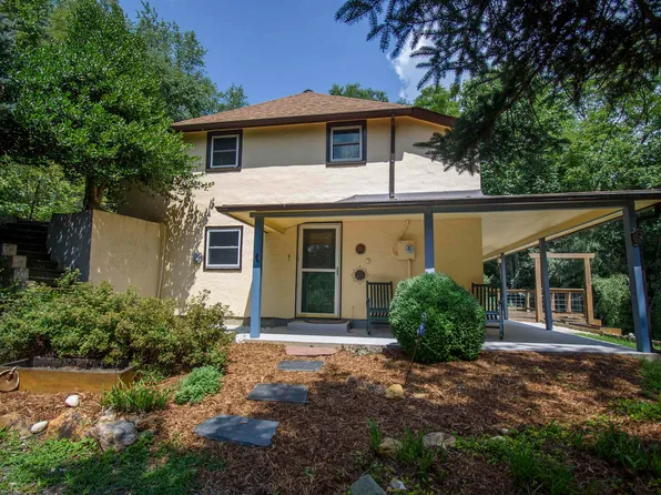 179 Ida Rose Ln NW, Floyd, VA 24091