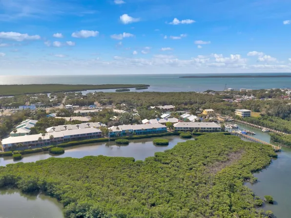 9849 Leeward Ave, Key Largo, FL 33037