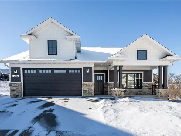 3697 Lasso Ct, Dubuque, IA 52002