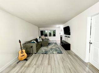 18210 73rd Ave NE UNIT 204, Kenmore, WA 98028