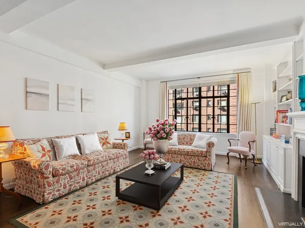 175 East 79th Street 7B image 2 of 11