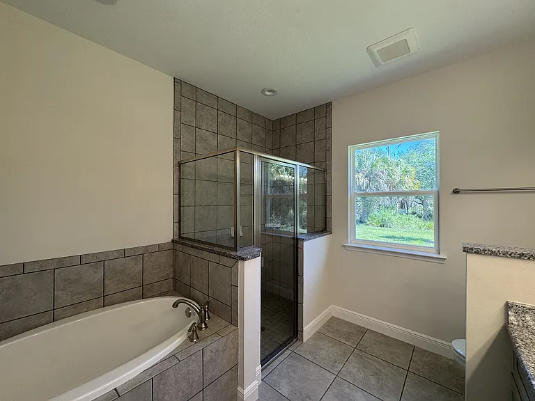 1608 Alliance Ave — Photo 14