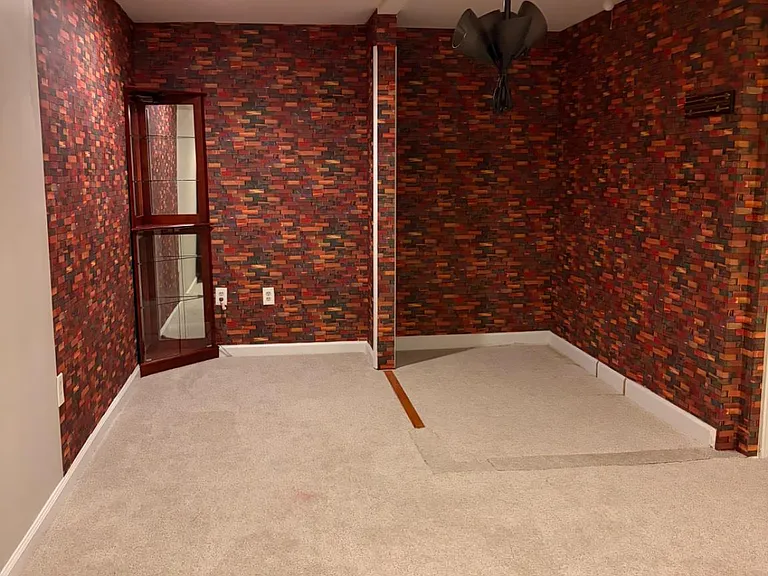 2117 Cross Trails Rd — Photo 30
