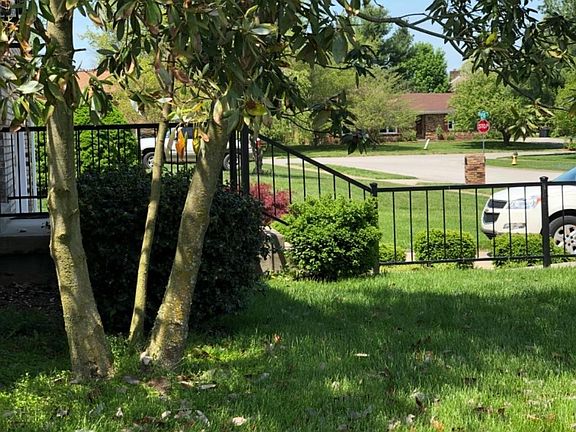 3rd image of 202 Dove Park