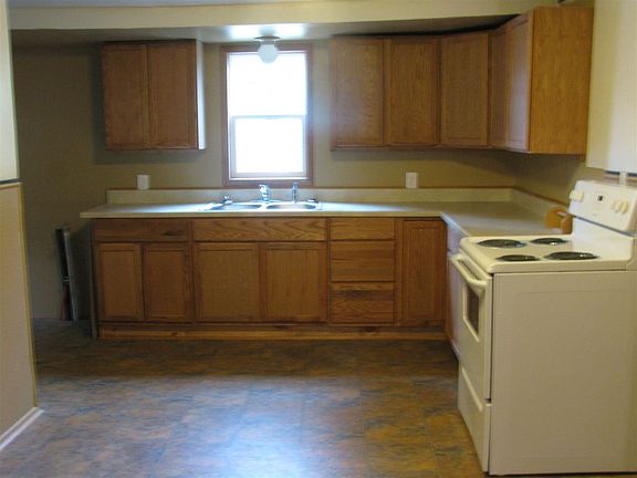 5th image of 1202 E 6th Ave