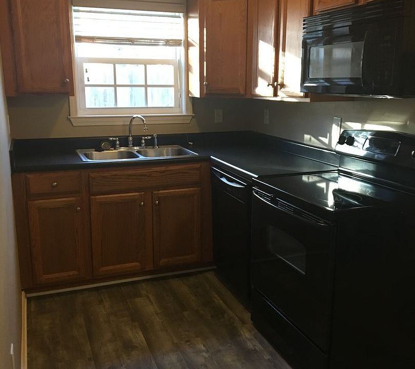 1st image of 602 Day Ave SW APT 1