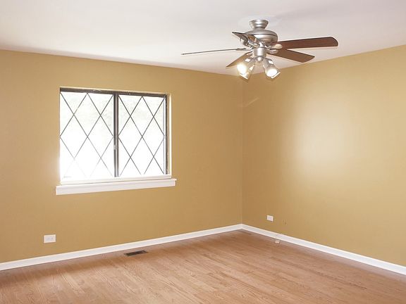 4th image of 1947 N Heritage Dr #1947