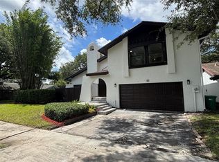 49 Forest Cir, Cooper City, FL 33026