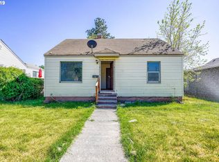 422 E Ridgeway Ave, Hermiston, OR 97838