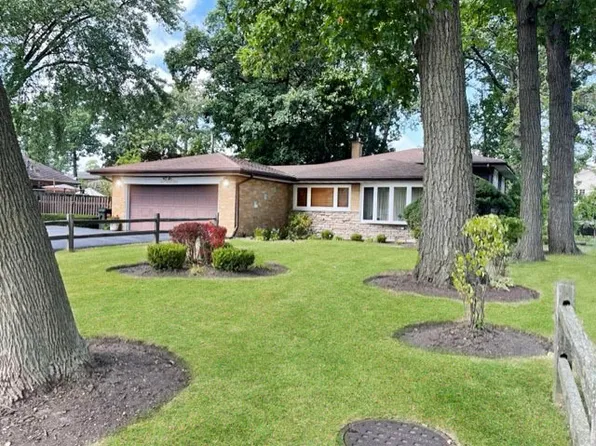 237 E Montrose Ave, Wood Dale, IL 60191