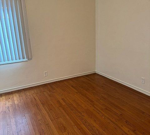 5th image of 1417 W St APT 22