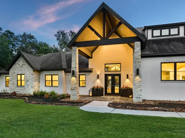 10897 Lake Forest Dr, Conroe, TX 77384