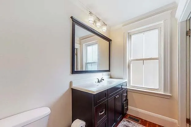 77 Montebello Rd #2 — Photo 32