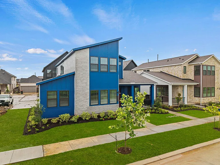 3328 Indigo Way — Photo 4