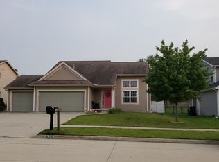 2999 Blue Heron Rd, Normal, IL 61761