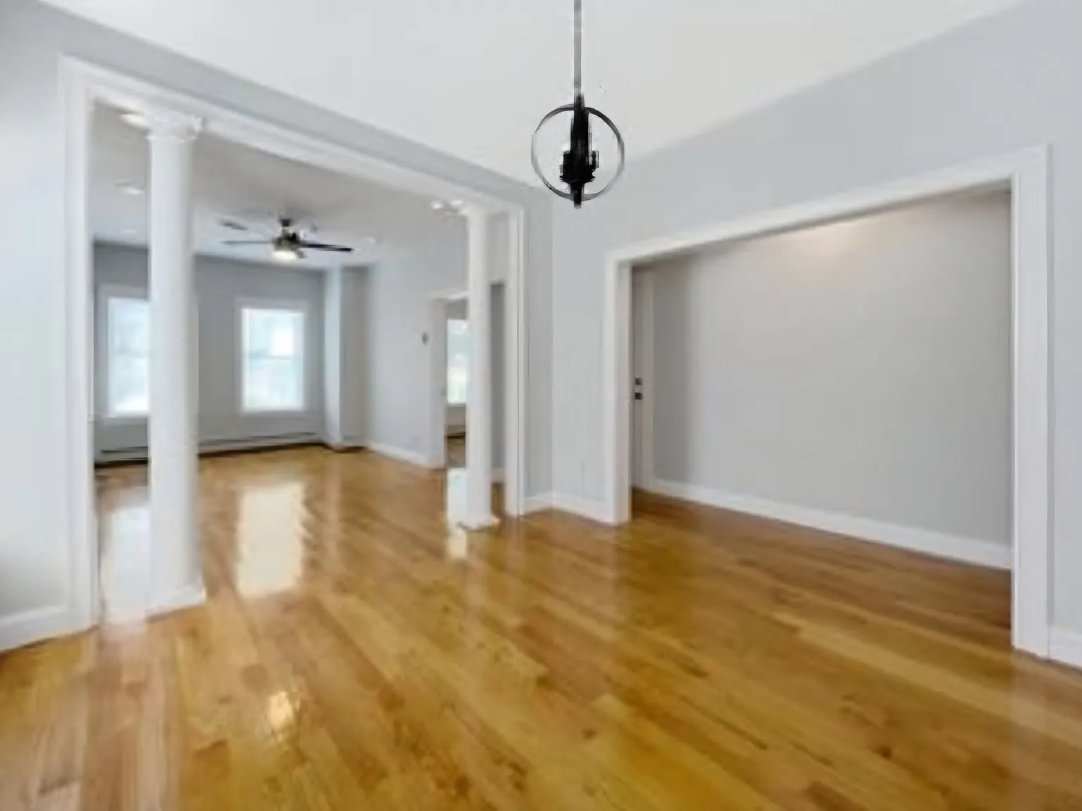 3 bed, 960 sqft, $3,400 — Photo 4