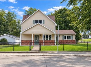 303 N 8th St, Newman Grove, NE 68758