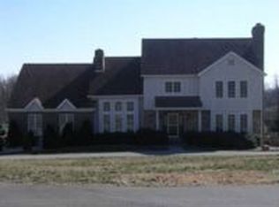 2440 Ridgewood Dr, Madisonville, KY 42431