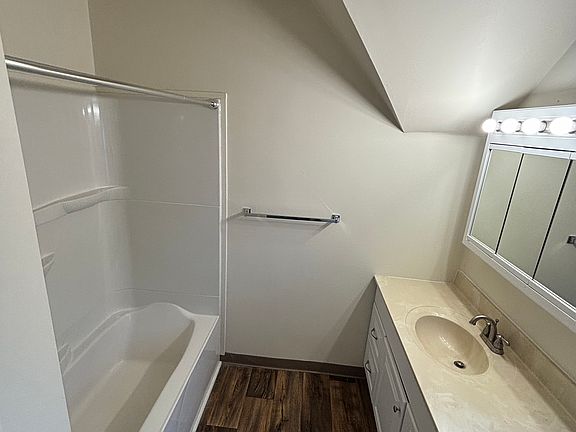 4th image of 138 Division St #138