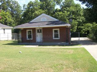 669 Gilleas Rd, Memphis, TN 38109